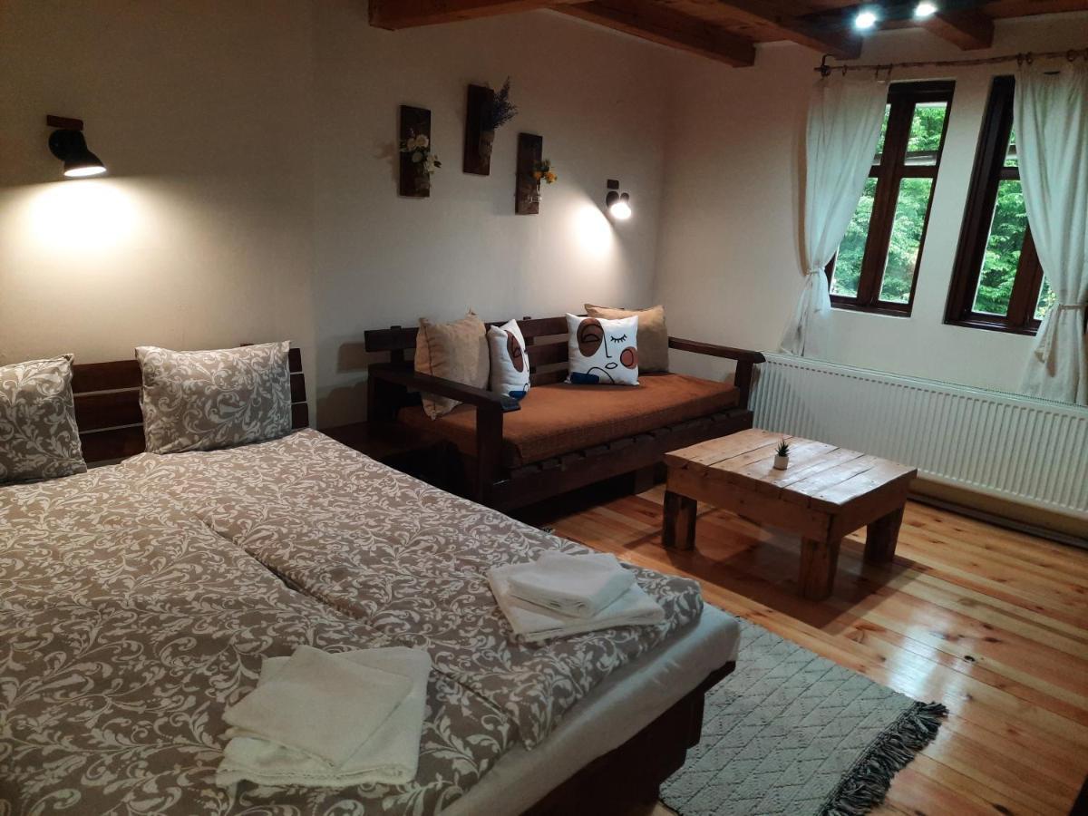 Guest House Kandaferi 2 Elena Ngoại thất bức ảnh