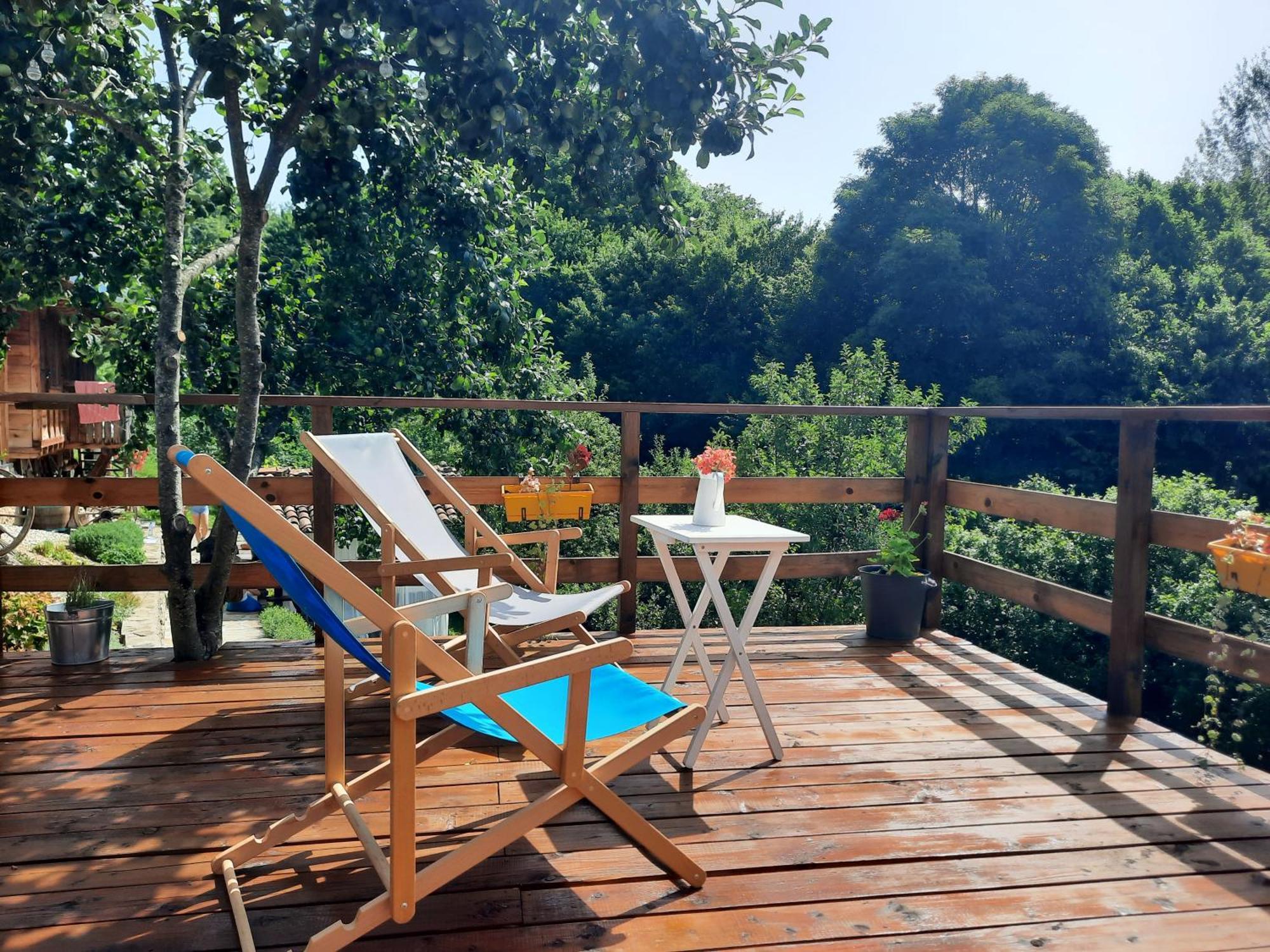 Guest House Kandaferi 2 Elena Ngoại thất bức ảnh